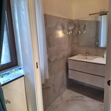 B&B Diana's 3*